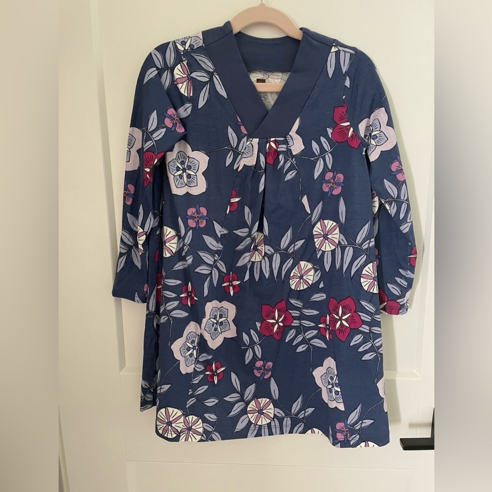 NWOT Tea Collect Long Sleeve Floral Dress